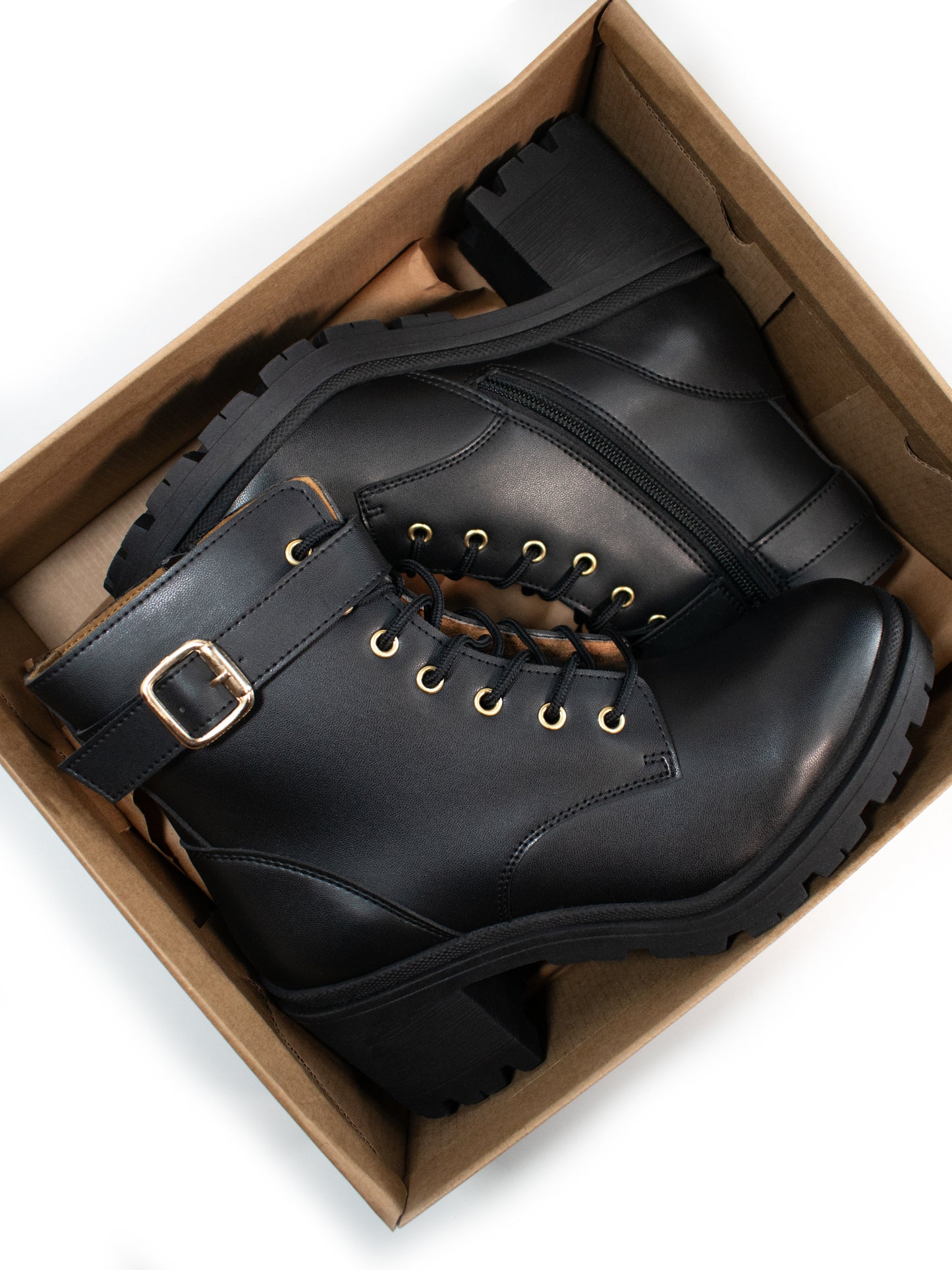 Schnürstiefel mit Gleissohle