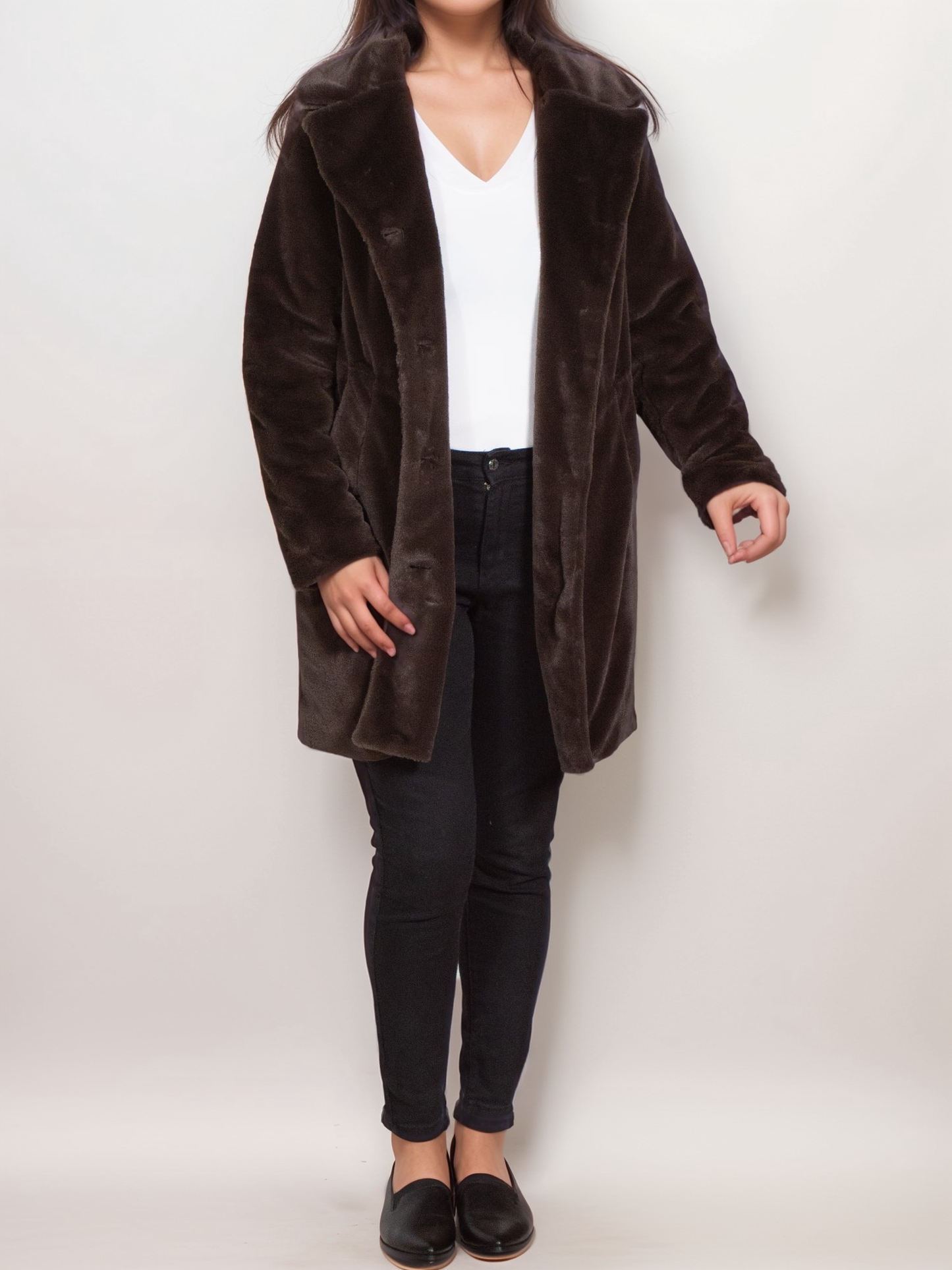 Manteau en fourrure vegan recyclée