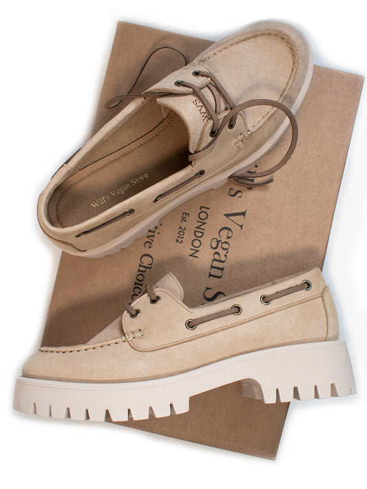 Track Sole Vegan Wildleder Loafers | Vegane Slipper