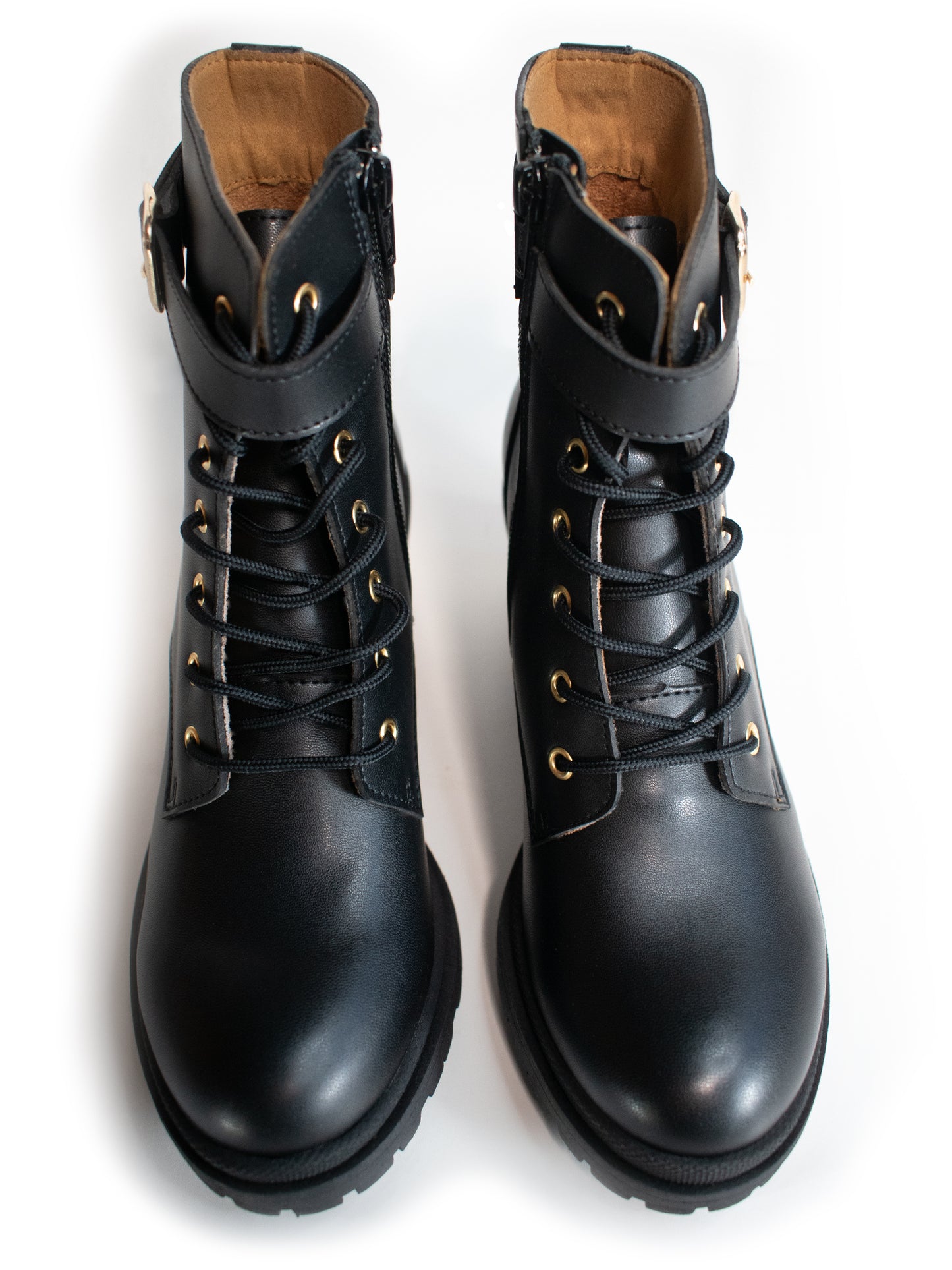 Schnürstiefel mit Gleissohle