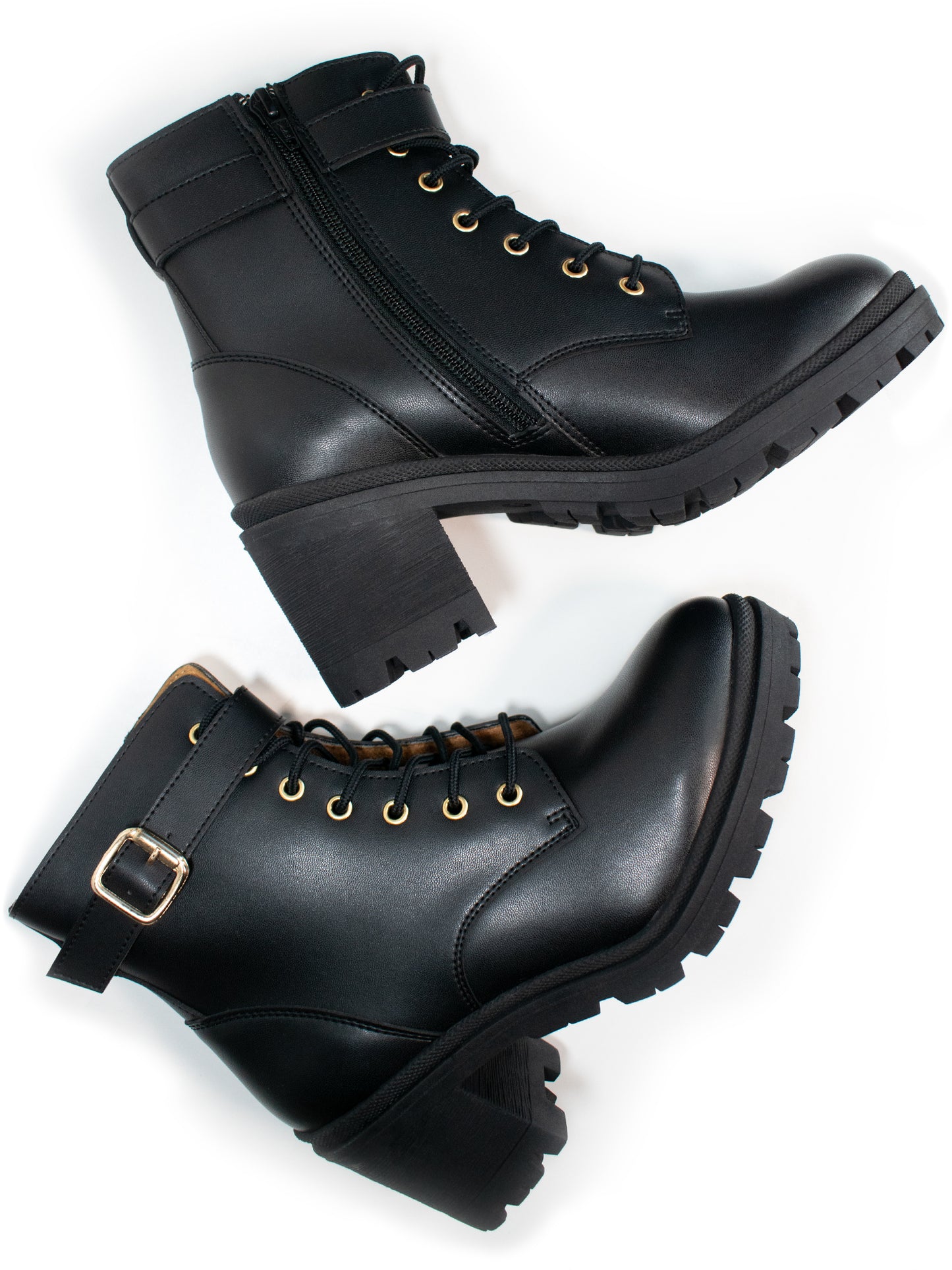 Schnürstiefel mit Gleissohle