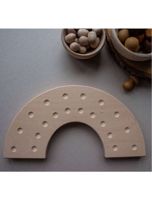 The Little Coach House Regenbogen Feinmotor Brett |