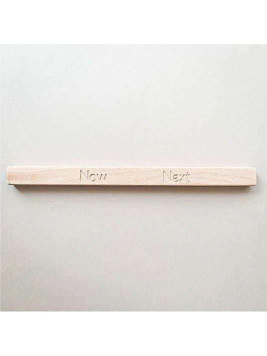 The Little Coach House Daily Routine Kartenständer |