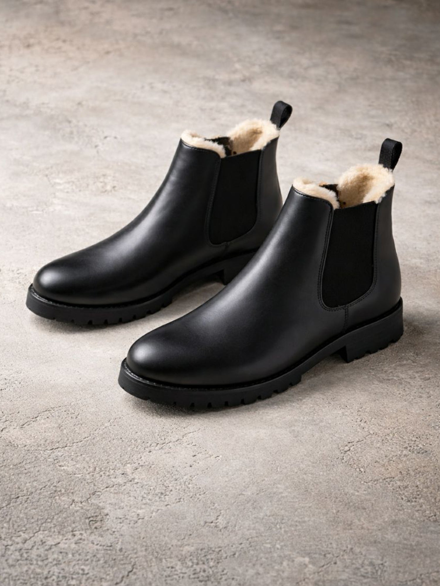 Luxe isolierte Chelsea-Stiefel mit tiefem Profil
