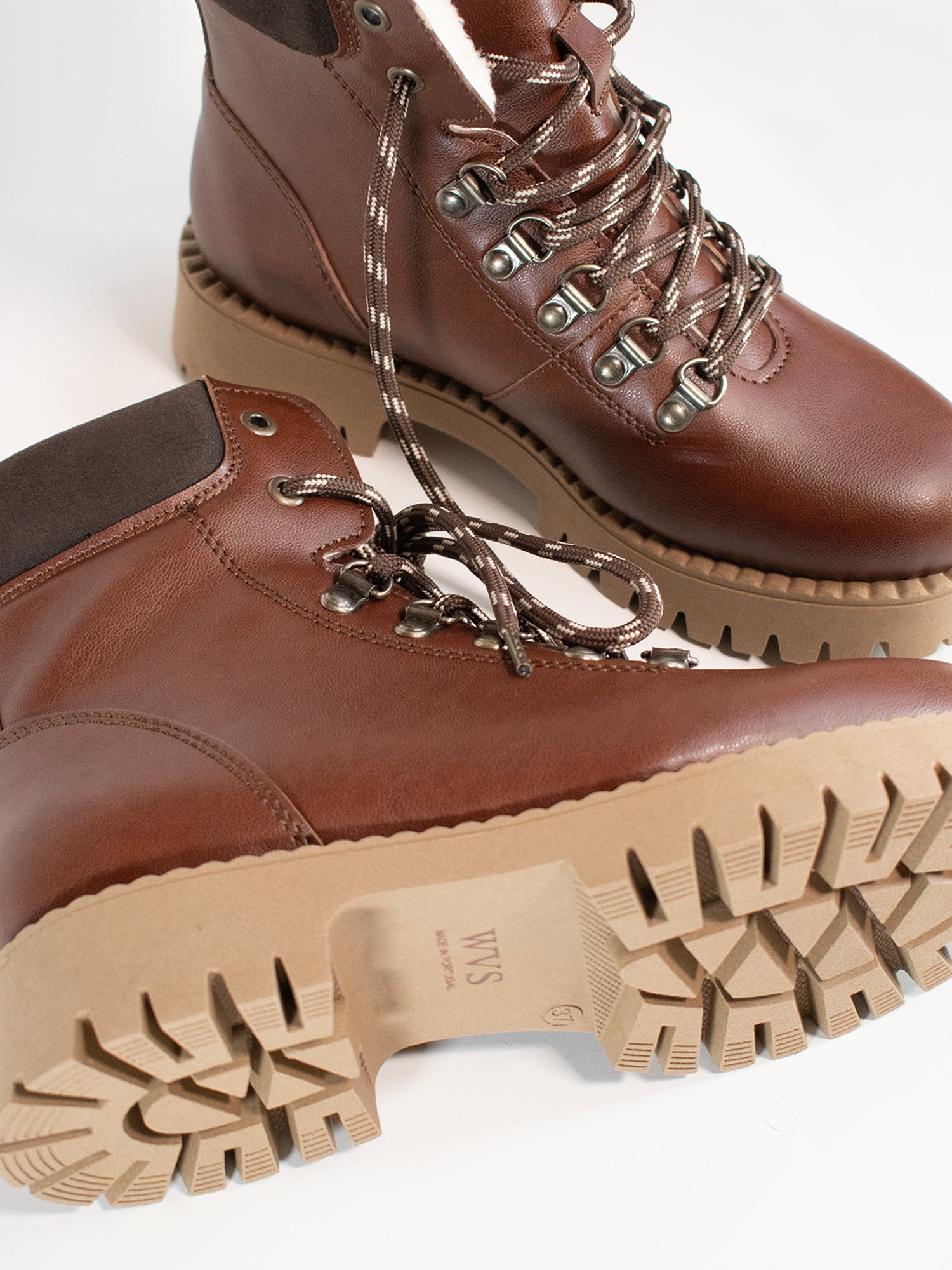 Isolierte Dock Boots Mk2