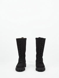 Hohe Schnürstiefel aus veganem Wildleder