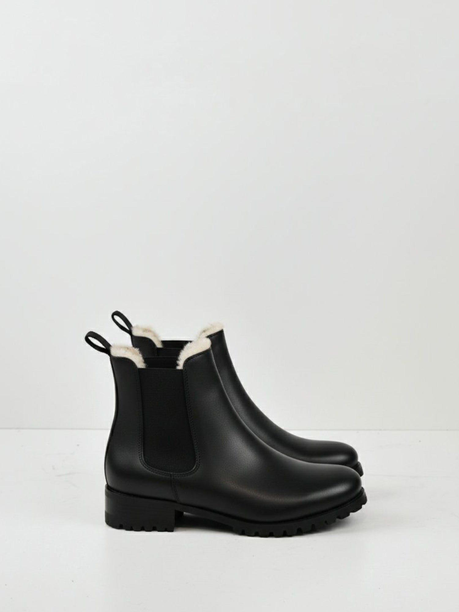 Luxe isolierte Chelsea-Stiefel mit tiefem Profil