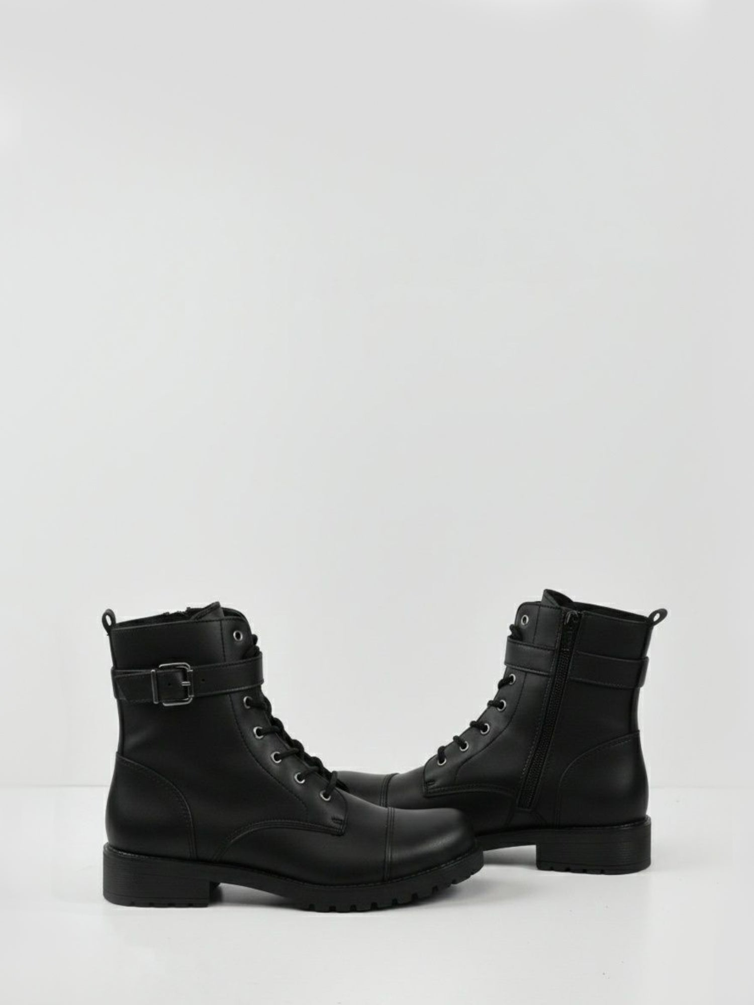 Arbeitsstiefel mit Schnallen