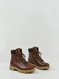 Isolierte Dock Boots Mk2