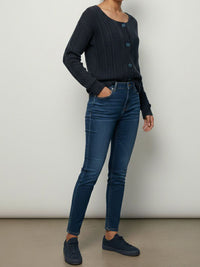 Baskets en daim vegan 