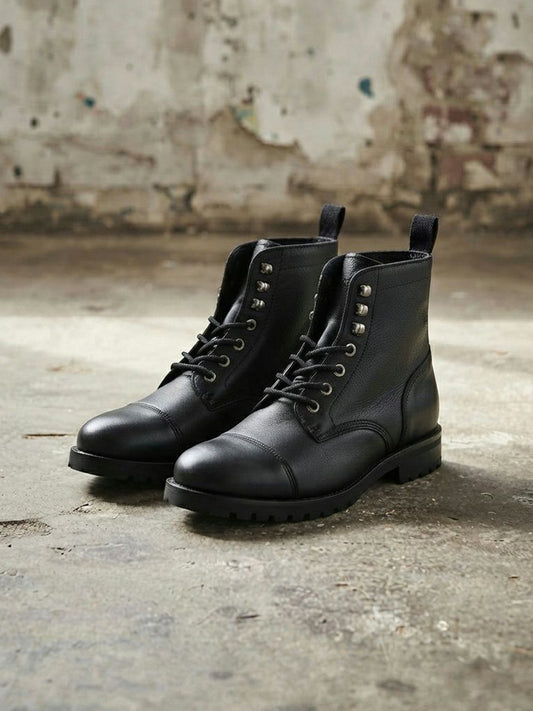 Arbeitsstiefel