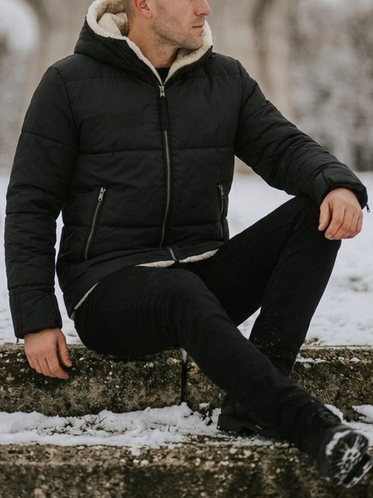 Recycelte vegane Shearling-Pufferjacke