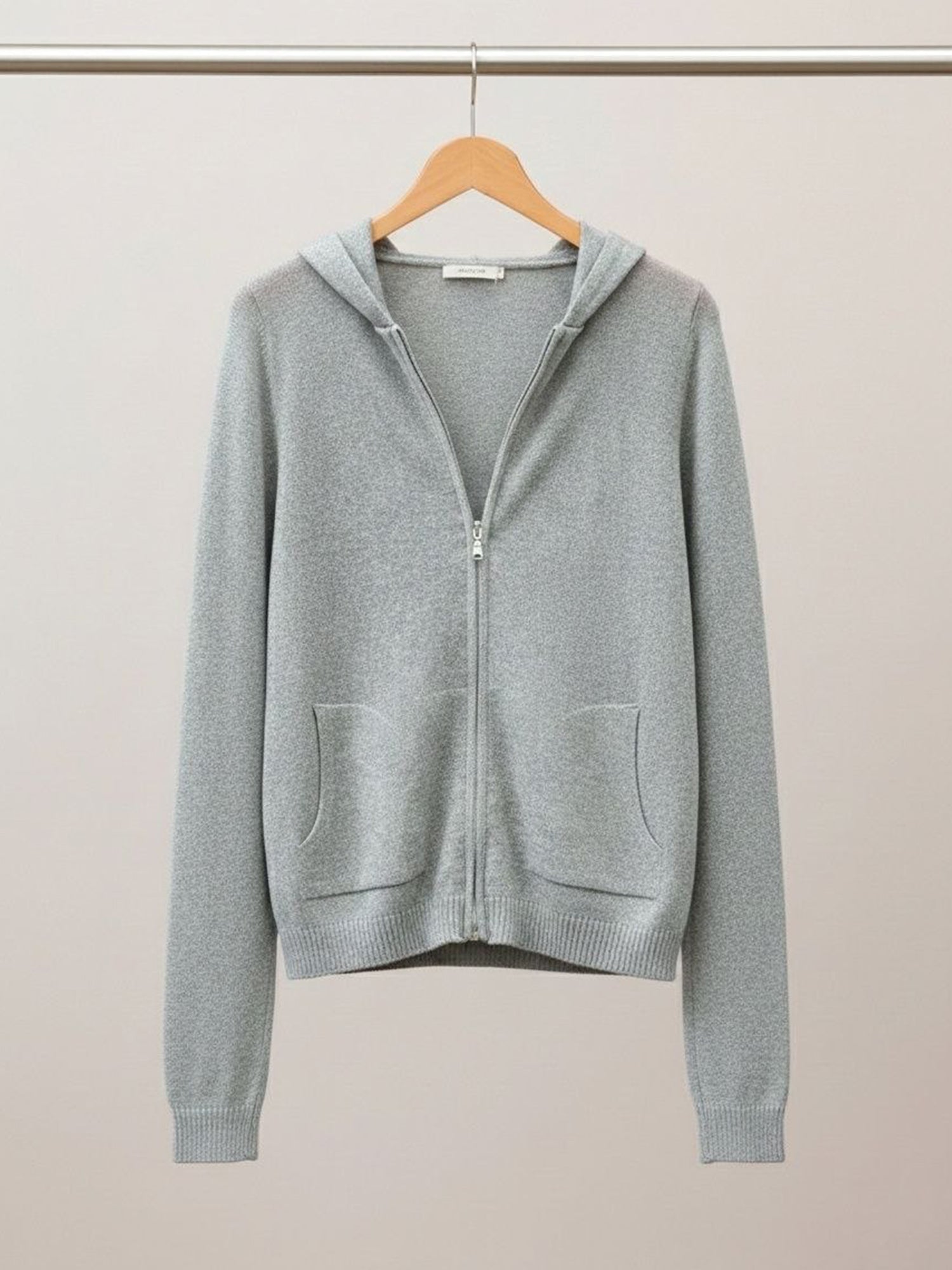 Recycelter Strick-Hoodie
