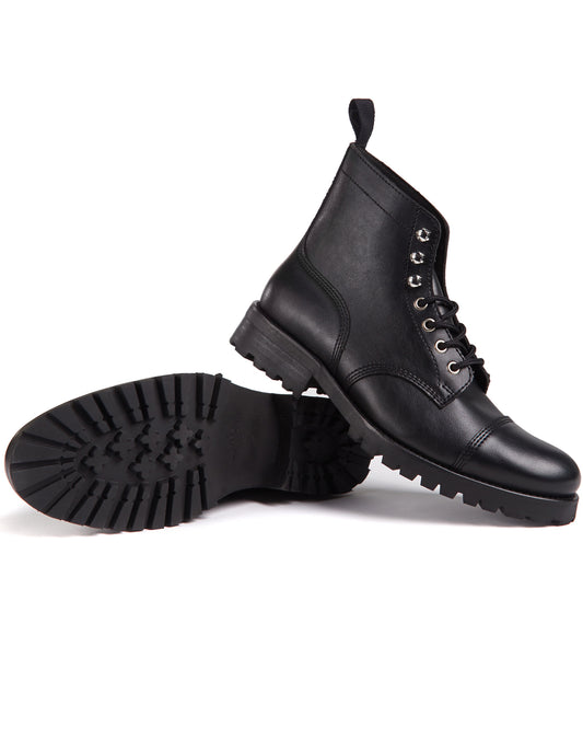 Weit geschnittene Arbeitsstiefel | Vegane Stiefel