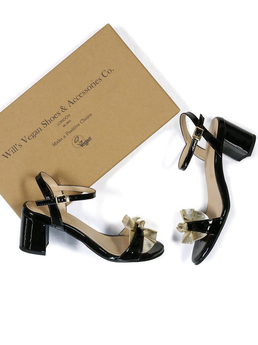 Rüschen-Sandalen