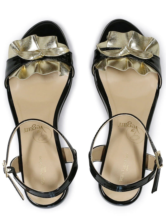Rüschen-Sandalen